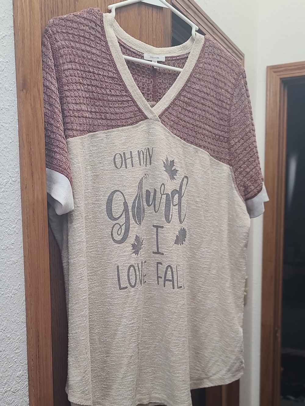 Maurices Beige and Mauve V-Neck Short Sleeve Graphic Tee
